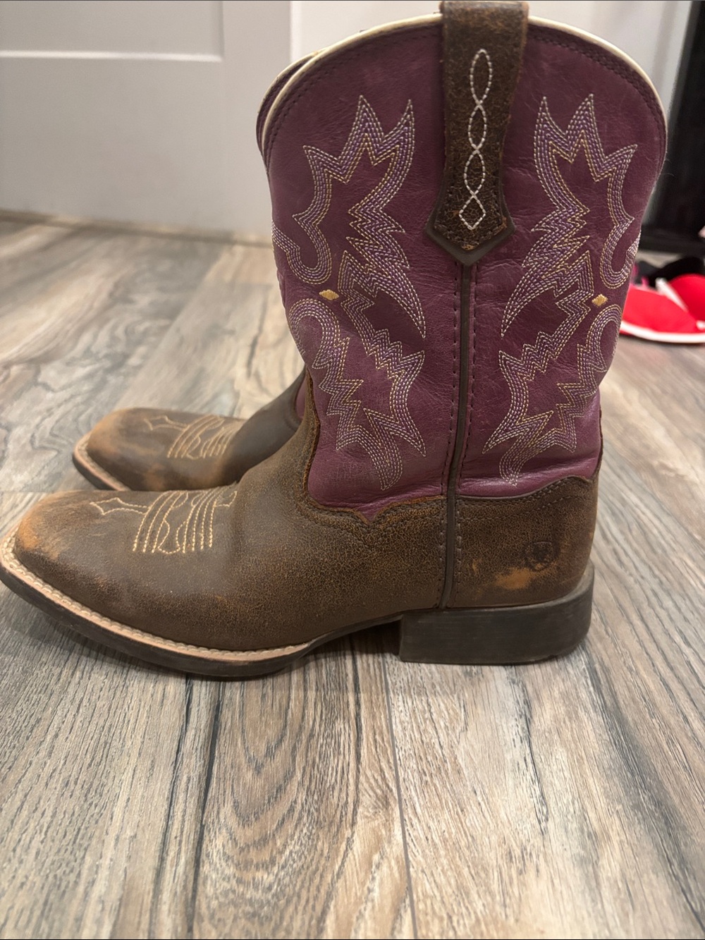 Ariat Kids Western Boots in Purple and Brown